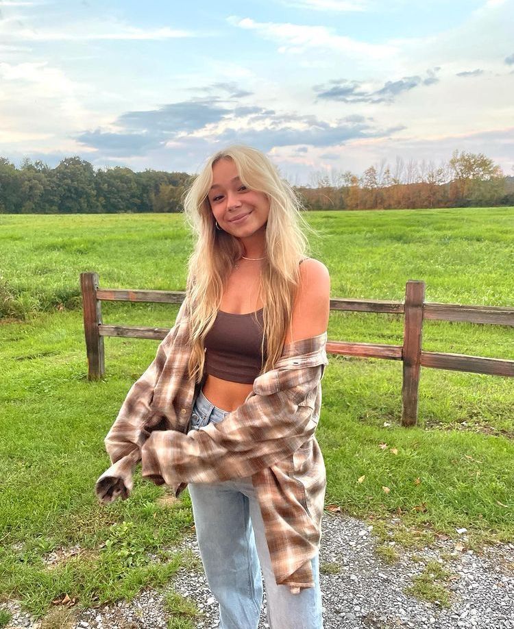 Kelly10, 26 years old from United States