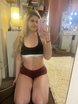 yexow92526's Profile Photo