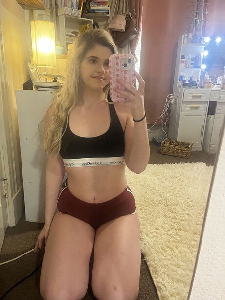 yexow92526, 22 years old from Germany