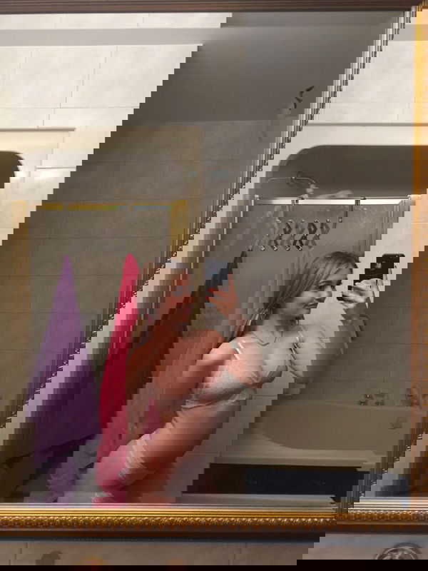 devoxa2385, 19 years old from United States