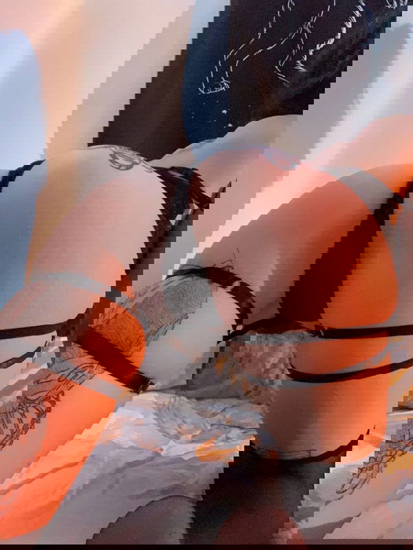 respacagne, 23 years old from United States