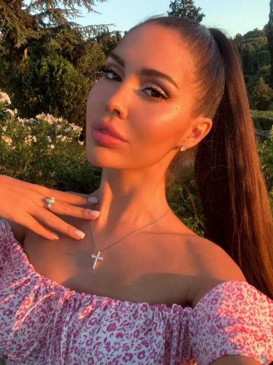 wafoxali, 25 years old from Germany