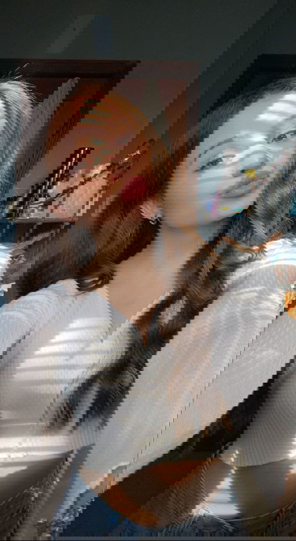 Isabella21254, 21 years old from United States