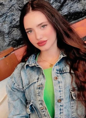 Laura2147's Profile Photo