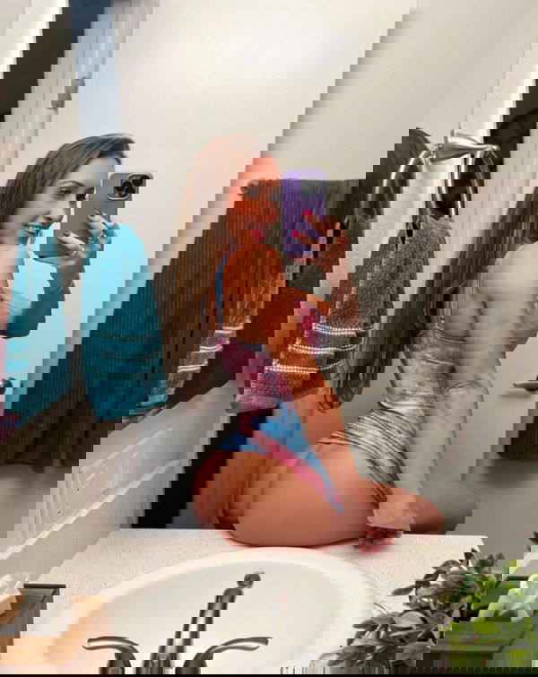 1nubia27, 21 years old from United Kingdom