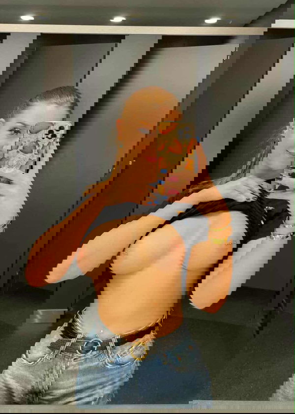 lorapa6720, 21 years old from United States