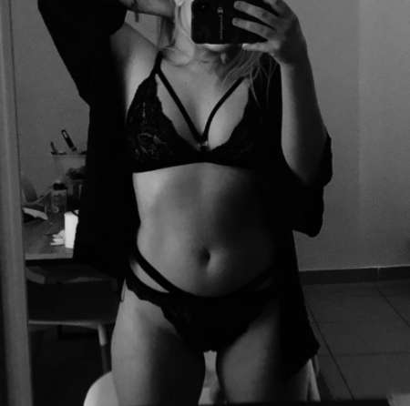 solywopu, 19 years old from United States