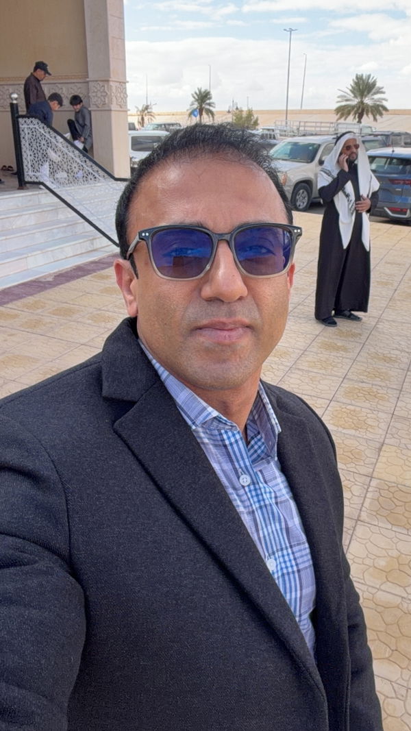 rizkhanas, 47 years old from Pakistan