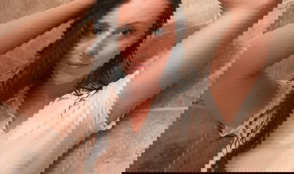 GambiaJakchon, 25 years old from Australia