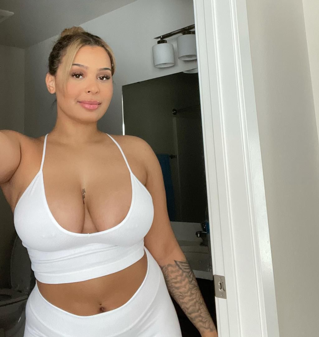 wmary22081's Cover Photo