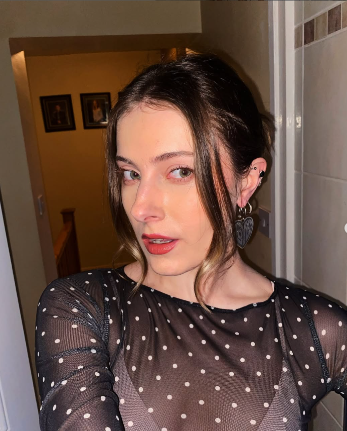 Rebecca2158, 21 years old from United States