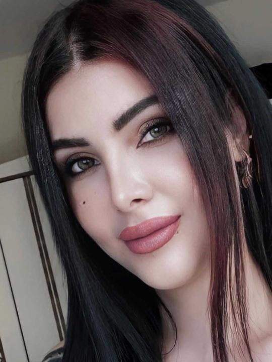 niqaxavo, 24 years old from United States