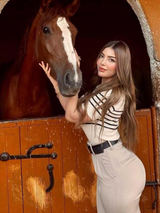 rexeva, 24 years old from United States