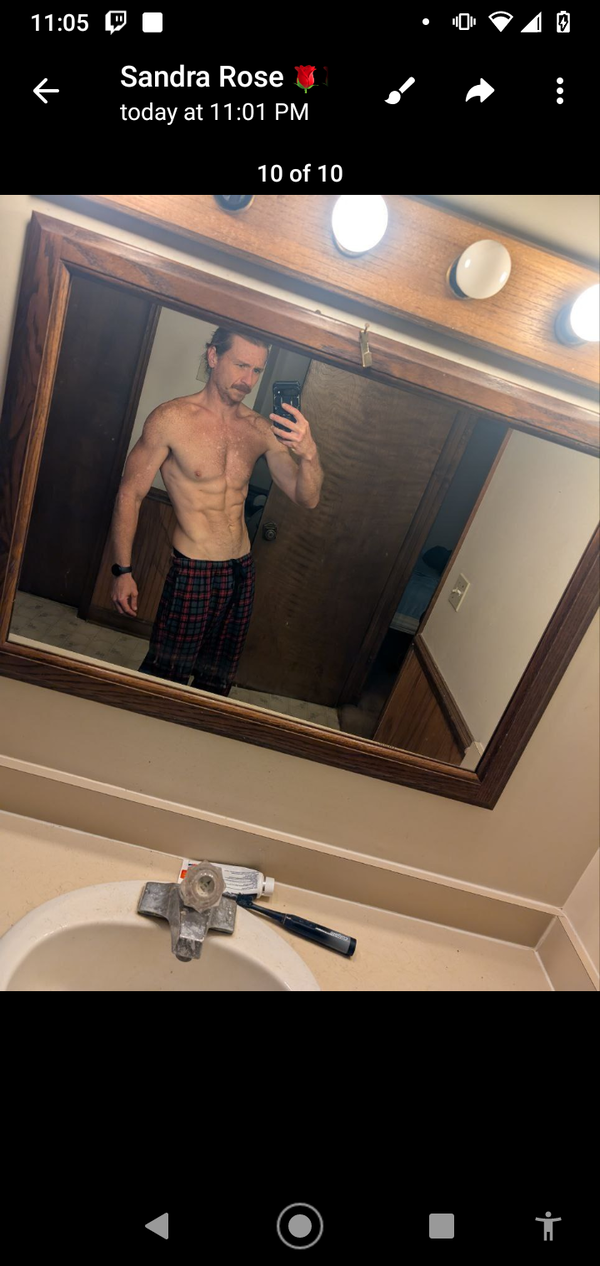 hdean8876, 19 years old from United States