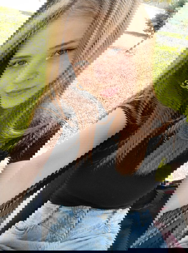 Millie21, 21 years old from United Kingdom