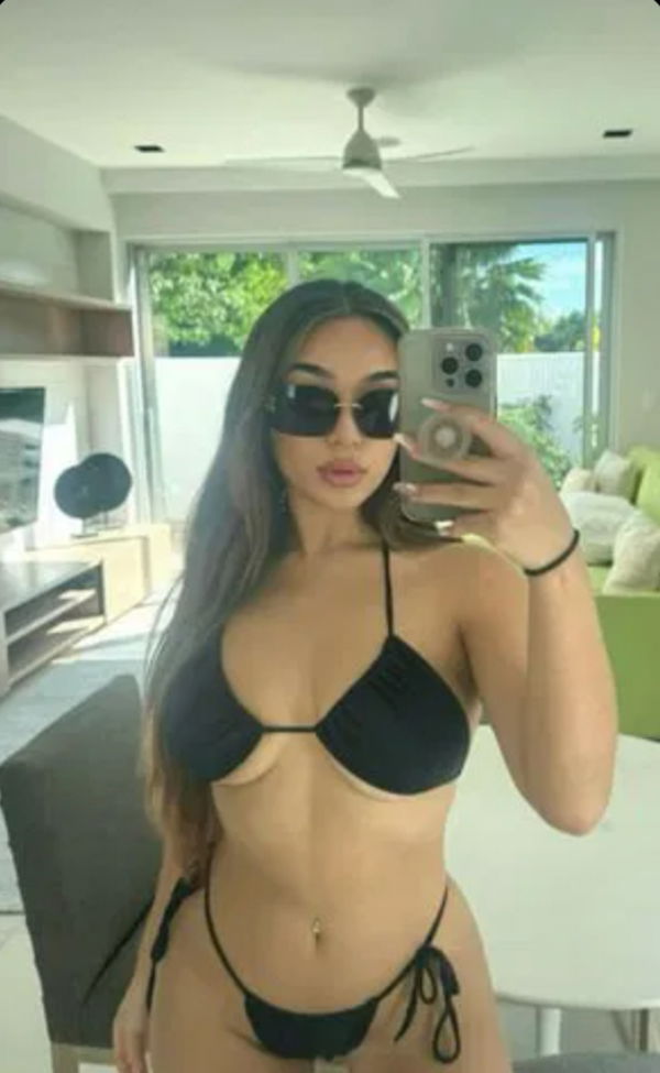 qubohelr, 22 years old from United States