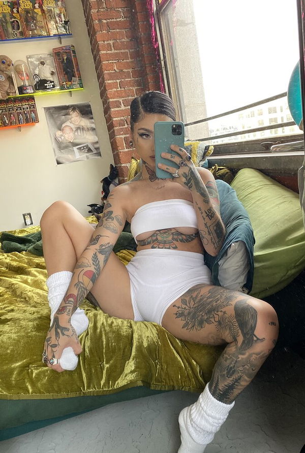 liza110, 22 years old from United States