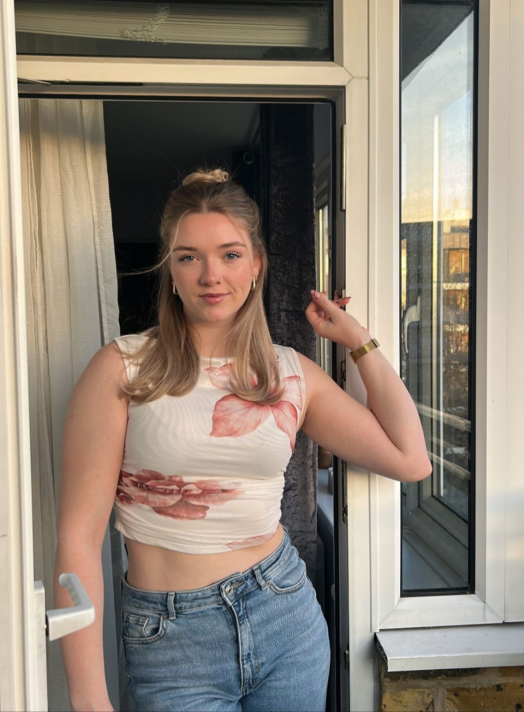 pffrtklje's Cover Photo