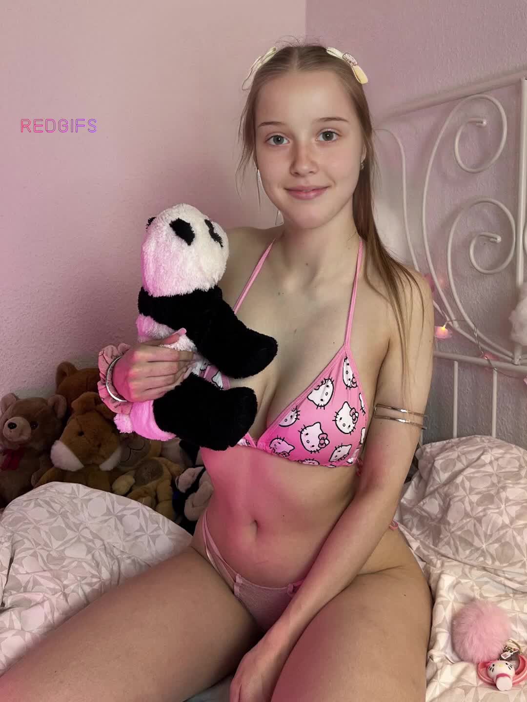 njerone060's Cover Photo