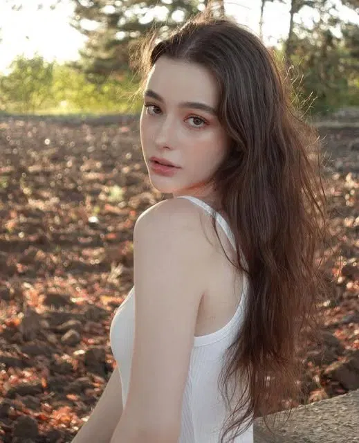 Maria457856, 23 years old from United Kingdom