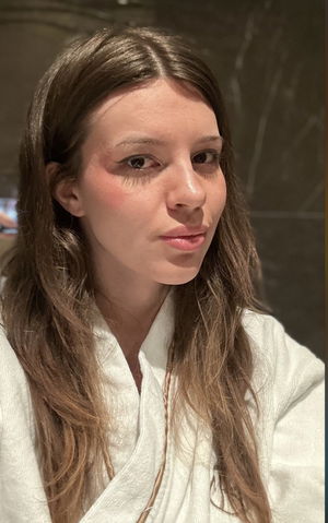 Ella129's Profile Photo