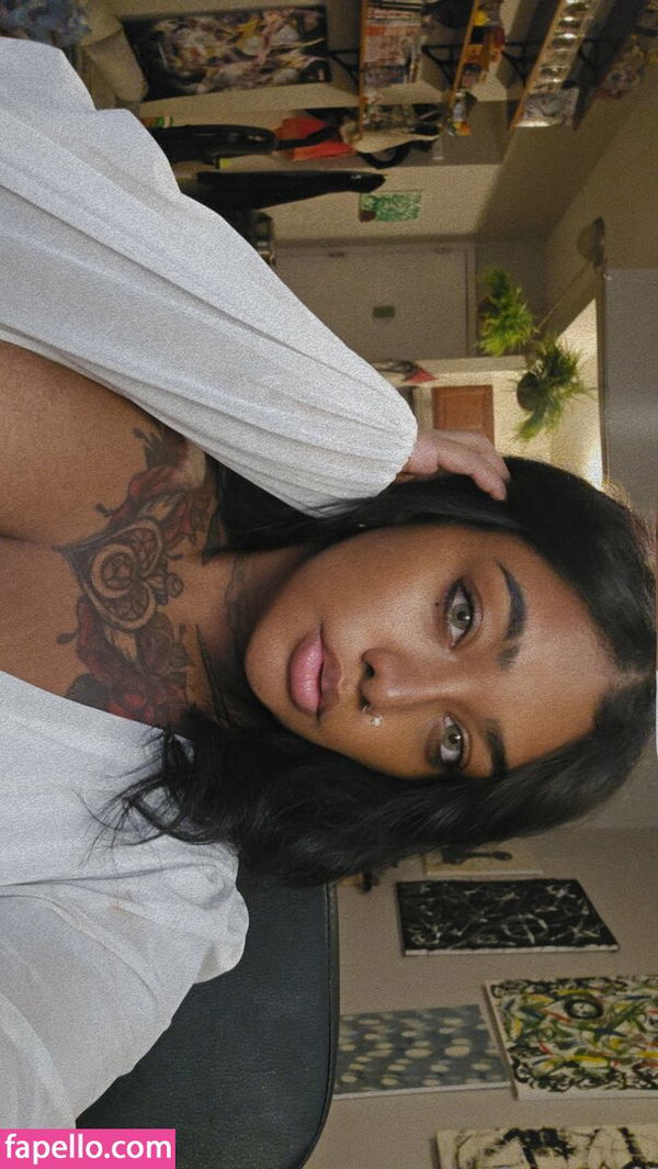 coxig96921, 22 years old from New Caledonia