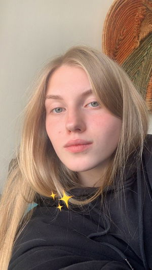 Kiara2304's Profile Photo