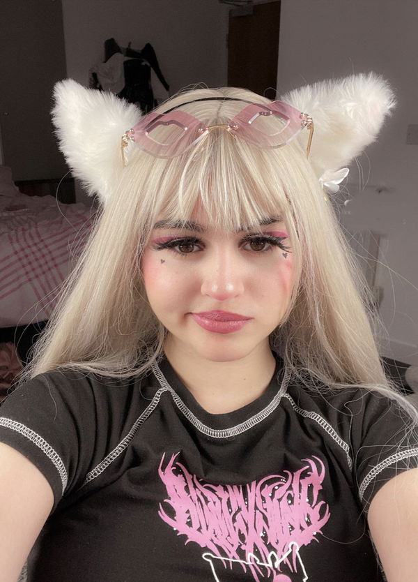 d773a29eedc44ddcad4874da, 20 years old from United States