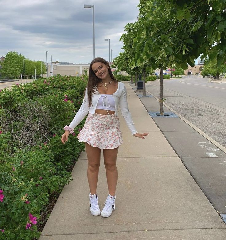 Kelly512, 26 years old from United States