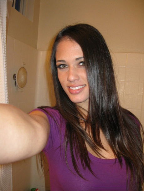 jobom96404, 25 years old from United Kingdom