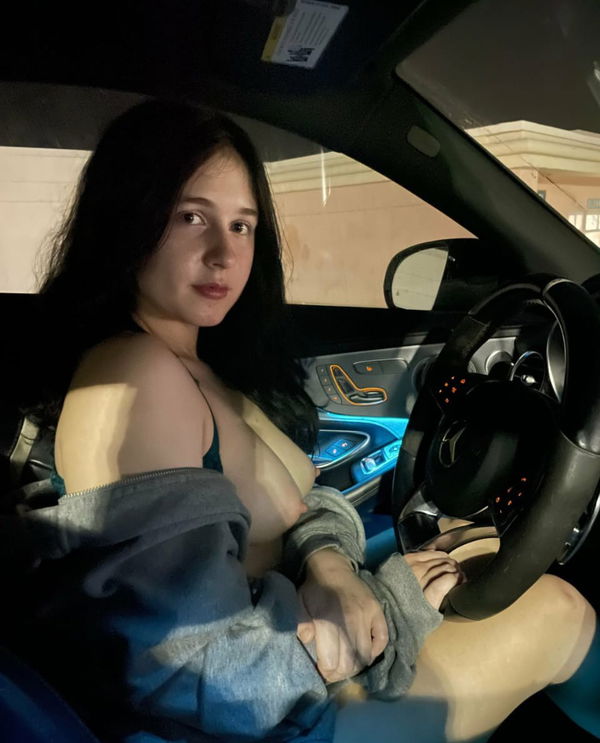 lamiya_quuenx, 18 years old from United States