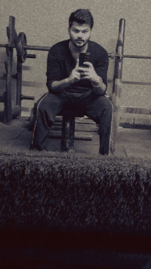 vyomsain81's Profile Photo