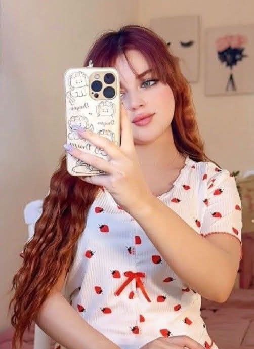 Millie200, 20 years old from Canada
