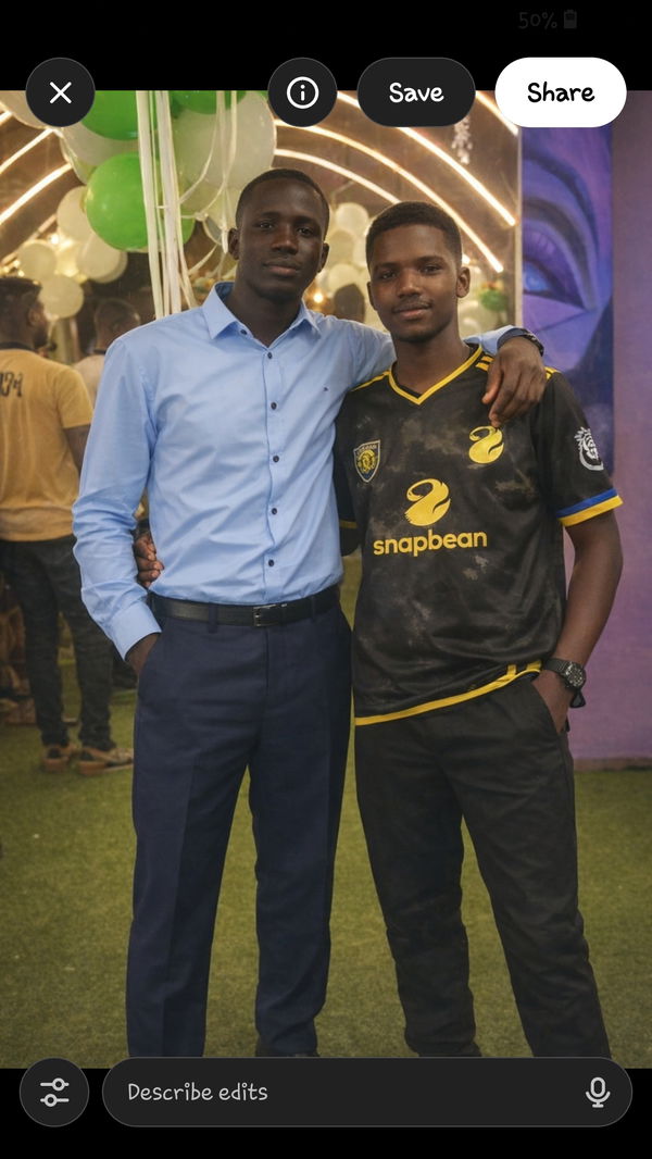 apex_77-unit, 18 years old from Uganda