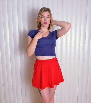 cakep41317, 22 years old from United Kingdom