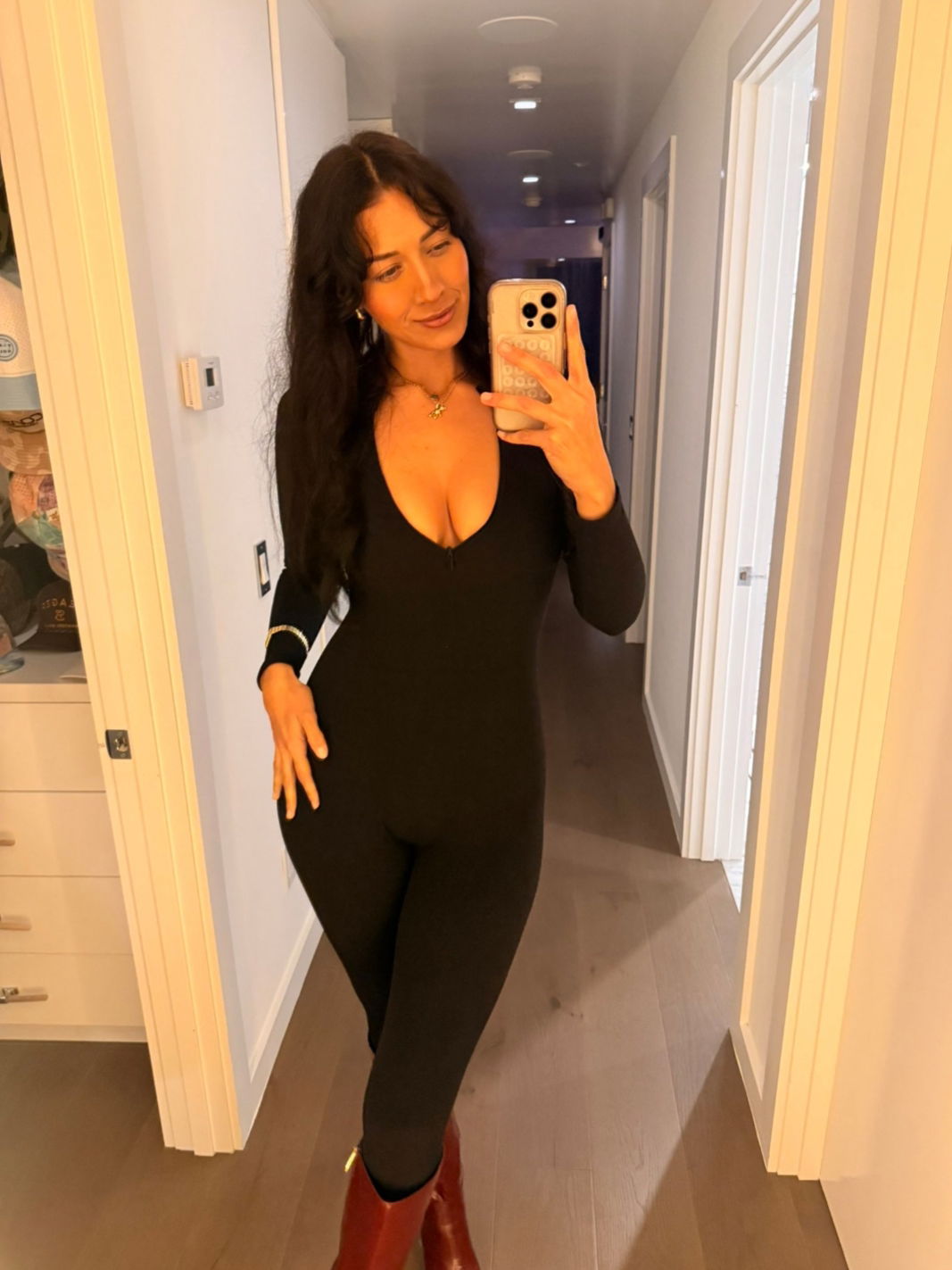 sj0471660's Cover Photo