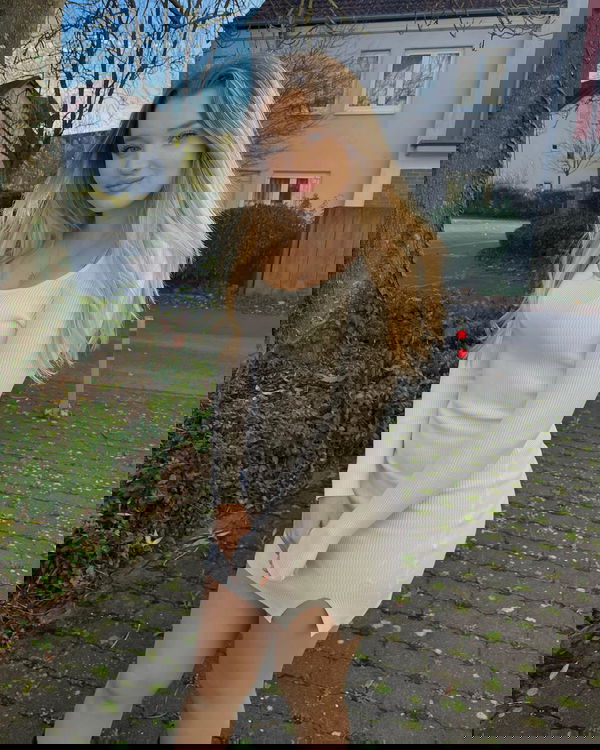 ufheuihied, 26 years old from United States