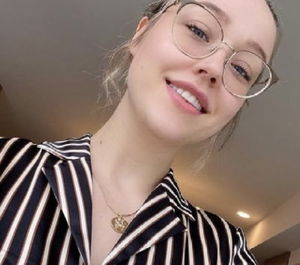 angelamolley2's Profile Photo