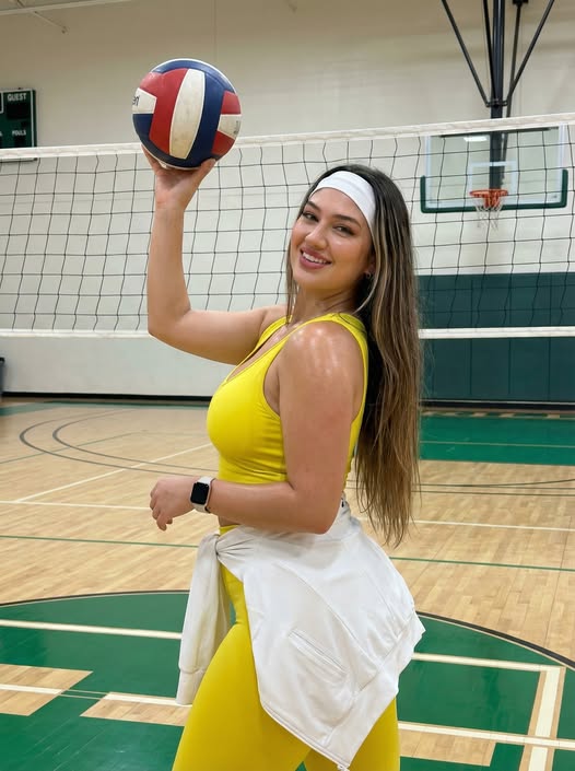 vefofo7082, 20 years old from Uganda