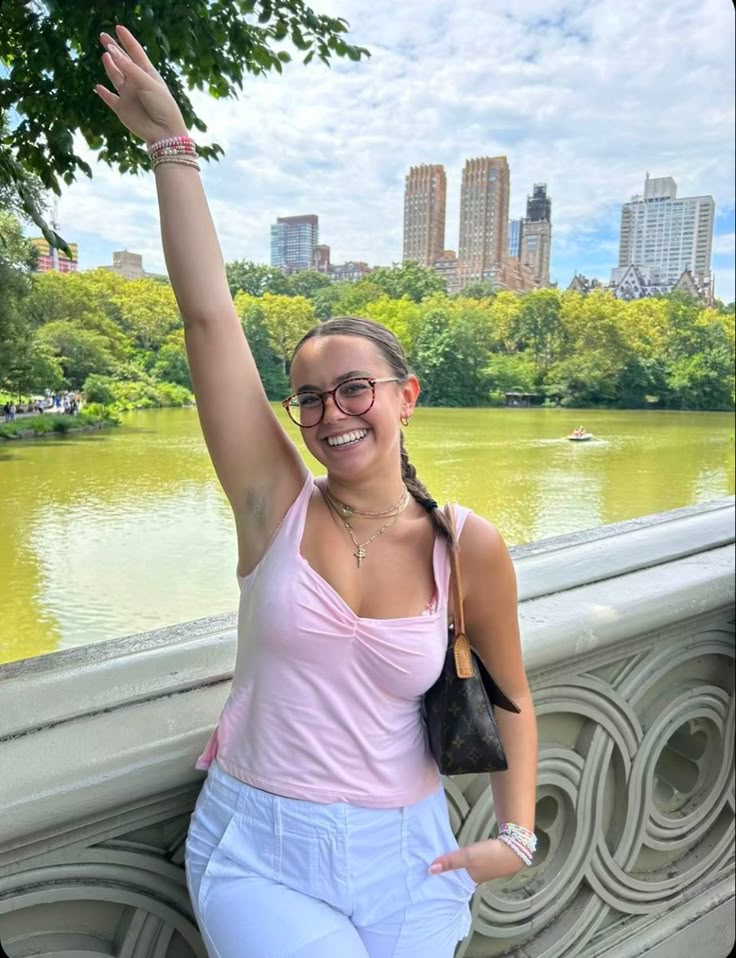 Kelly513, 26 years old from United States