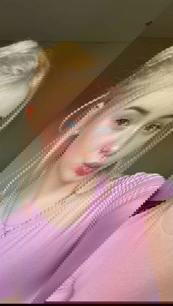 senthaypory, 19 years old from United States