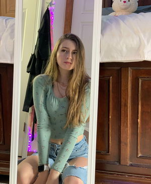 jesmineFr's Profile Photo