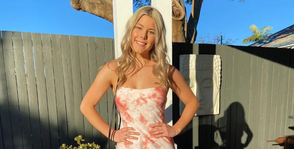 Jennifer395555, 26 years old from United States