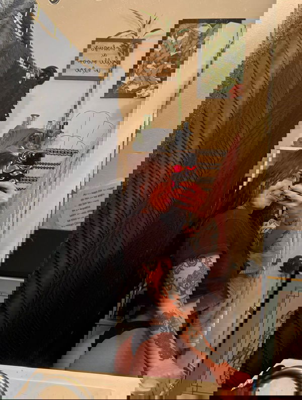 bhddghggf, 26 years old from United States