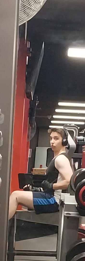 jacobspare83, 18 years old from Australia