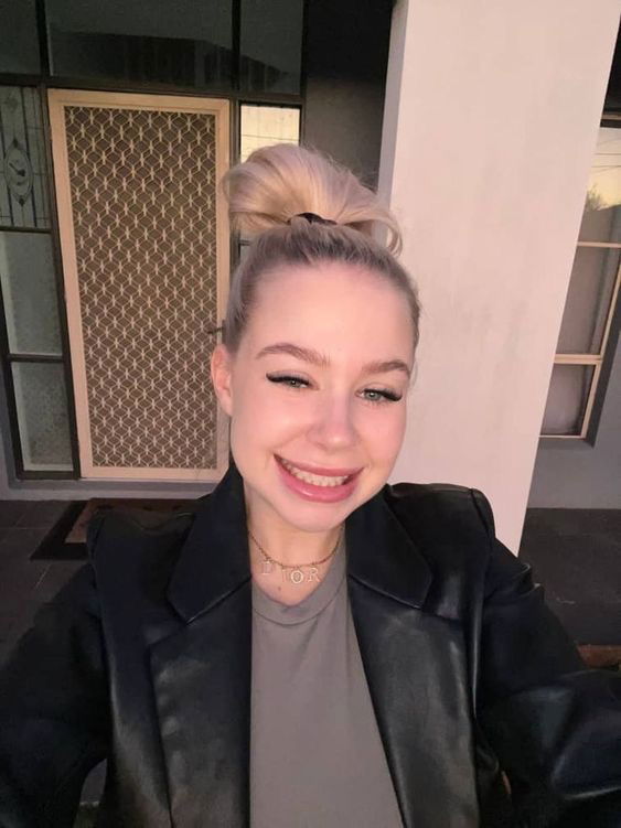 Tonnishabby, 33 years old from United States