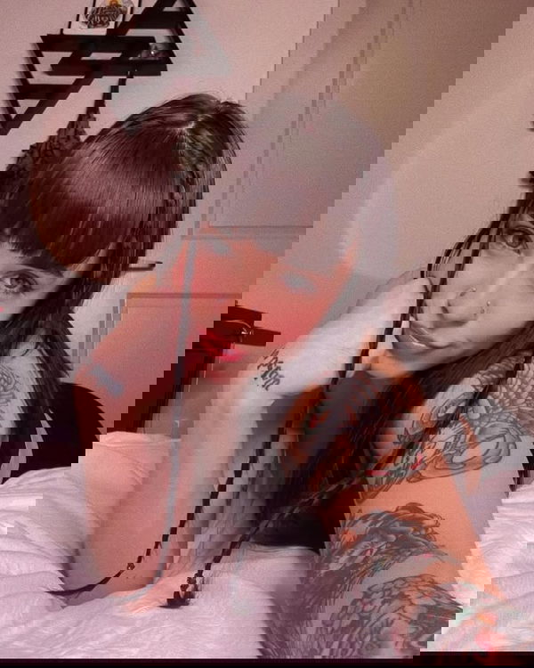 hebile, 23 years old from Denmark