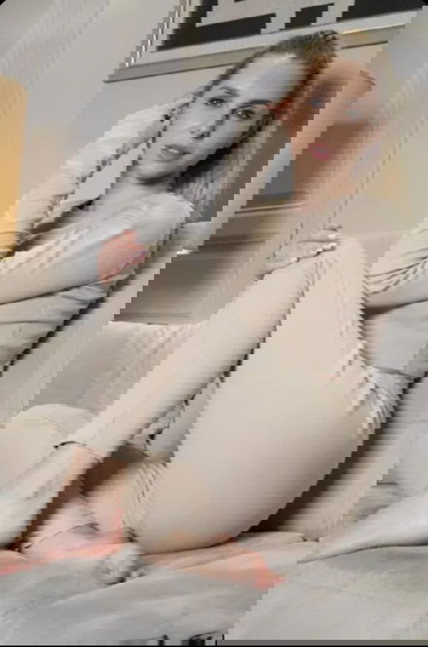 ciriruytg, 25 years old from United States