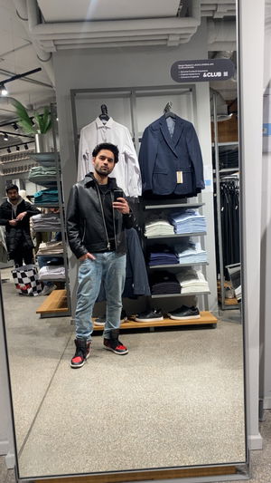 madm9727's Profile Photo