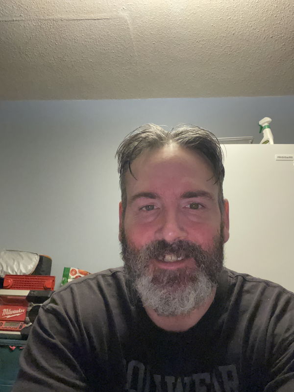 barnettdustin438, 40 years old from Canada